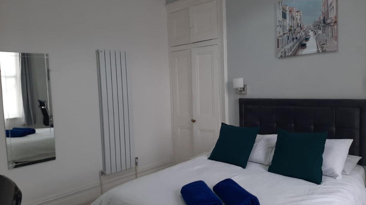 Regency Guesthouse Манчестер Экстерьер фото