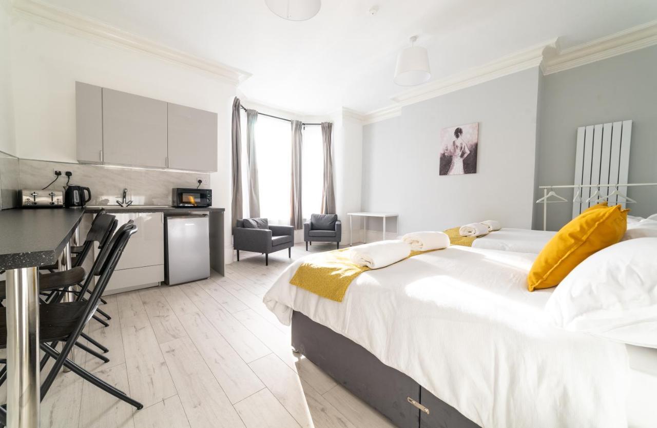 Regency Guesthouse Манчестер Экстерьер фото